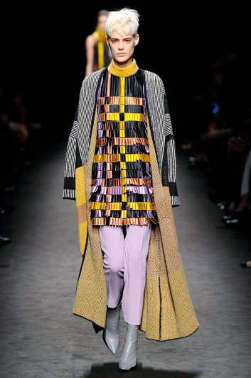 Fotoservizio/FW 2017-2018/WOMEN/BYBLOS/DP2/5
