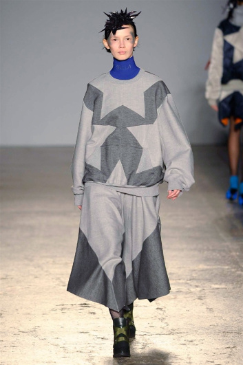 Fotoservizio/FW 2017-2018/WOMEN/ATSUSHI NAKASHIMA/DP2/4
