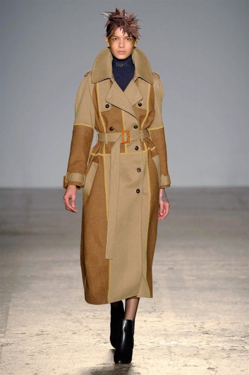 Fotoservizio/FW 2017-2018/WOMEN/ATSUSHI NAKASHIMA/DP2/7