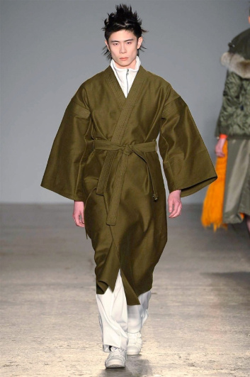 Fotoservizio/FW 2017-2018/WOMEN/ATSUSHI NAKASHIMA/DP2/10