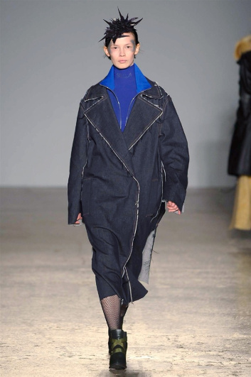 Fotoservizio/FW 2017-2018/WOMEN/ATSUSHI NAKASHIMA/DP2/6