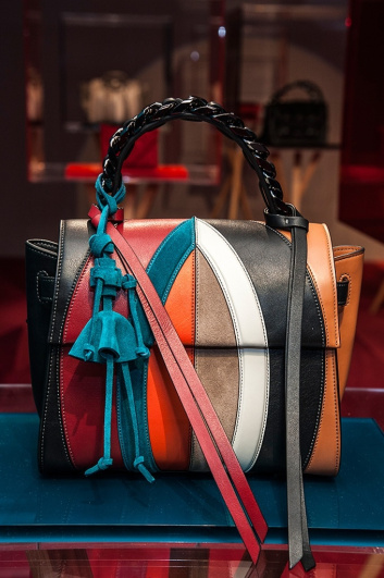 Fotoservizio/FW 2017-2018/WOMEN/ELENA GHISELLINI/DP2/4