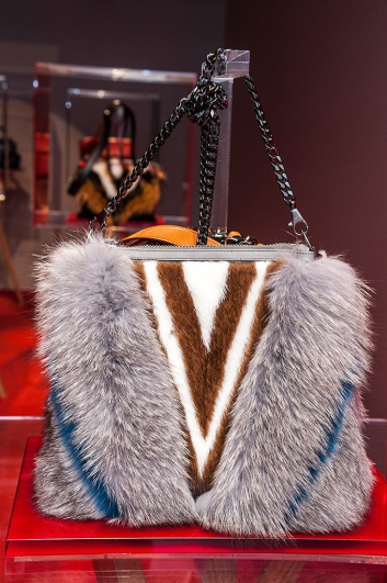 Fotoservizio/FW 2017-2018/WOMEN/ELENA GHISELLINI/DP2/13