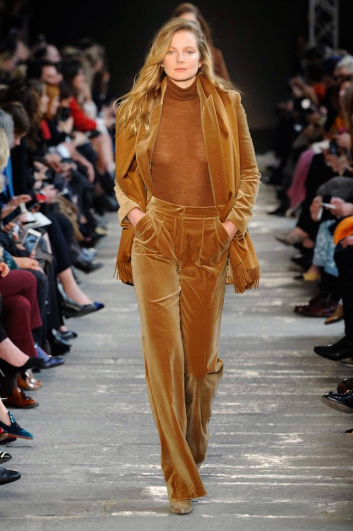Fotoservizio/FW 2017-2018/WOMEN/MAX MARA/DP2/2