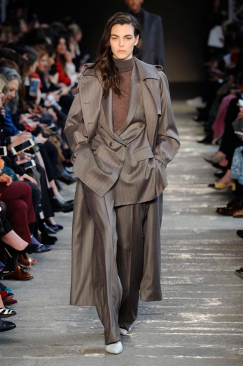 Fotoservizio/FW 2017-2018/WOMEN/MAX MARA/DP2/4