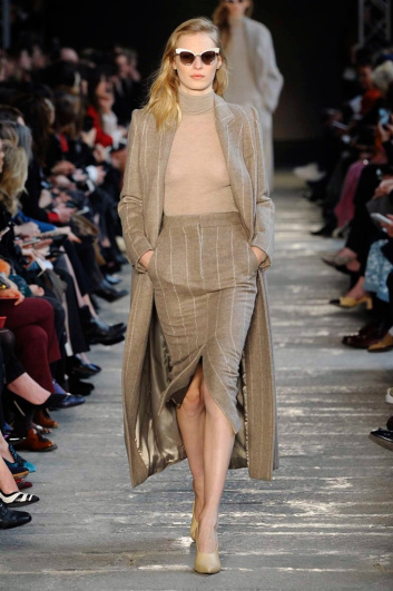 Fotoservizio/FW 2017-2018/WOMEN/MAX MARA/DP2/3
