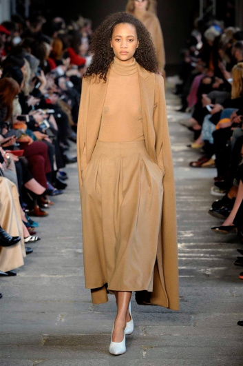 Fotoservizio/FW 2017-2018/WOMEN/MAX MARA/DP2/2