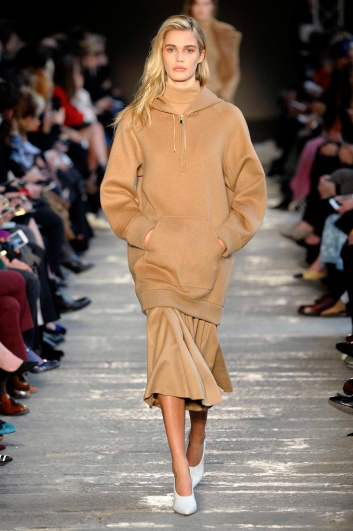 Fotoservizio/FW 2017-2018/WOMEN/MAX MARA/DP2/7
