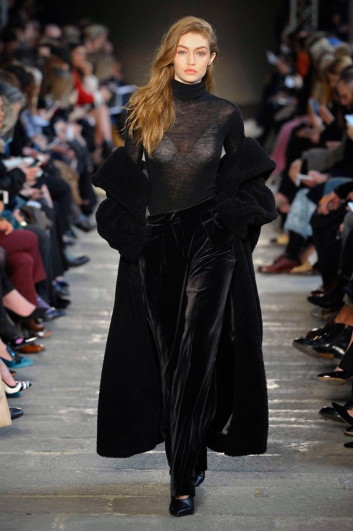 Fotoservizio/FW 2017-2018/WOMEN/MAX MARA/DP2/5