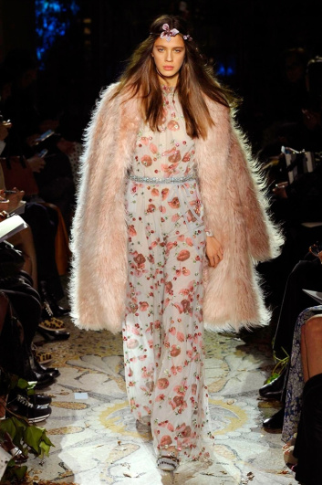 Fotoservizio/FW 2017-2018/WOMEN/LUISA BECCARIA/DP2/0