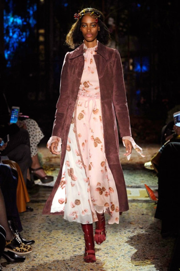 Fotoservizio/FW 2017-2018/WOMEN/LUISA BECCARIA/DP2/6