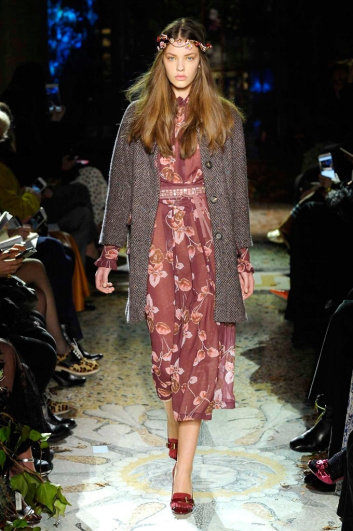 Fotoservizio/FW 2017-2018/WOMEN/LUISA BECCARIA/DP2/8