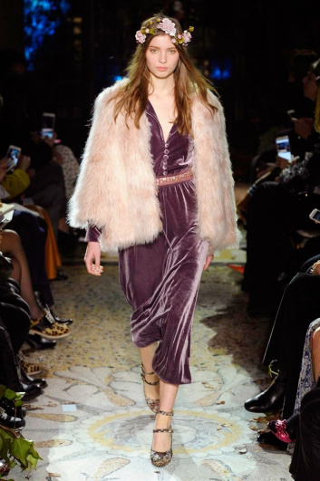 Fotoservizio/FW 2017-2018/WOMEN/LUISA BECCARIA/DP2/11