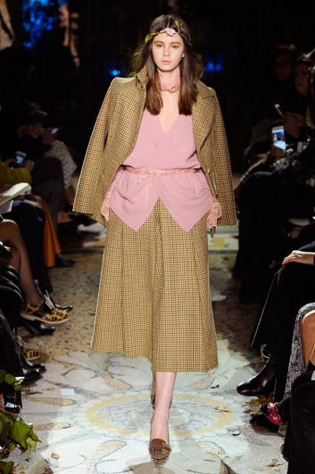 Fotoservizio/FW 2017-2018/WOMEN/LUISA BECCARIA/DP2/8