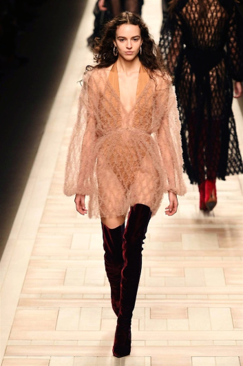 Fotoservizio/FW 2017-2018/WOMEN/FENDI/DP2/8