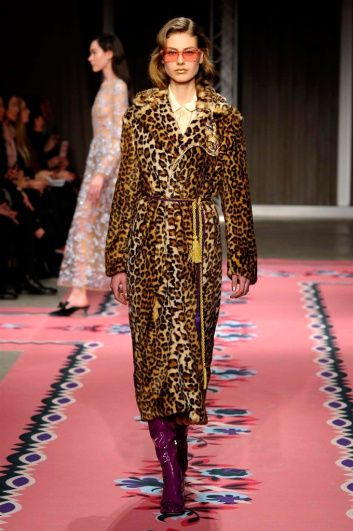 Fotoservizio/FW 2017-2018/WOMEN/VIVETTA/DP2/12