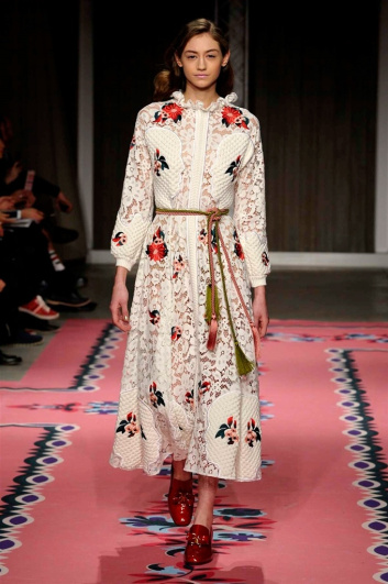 Fotoservizio/FW 2017-2018/WOMEN/VIVETTA/DP2/0