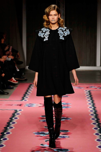 Fotoservizio/FW 2017-2018/WOMEN/VIVETTA/DP2/1
