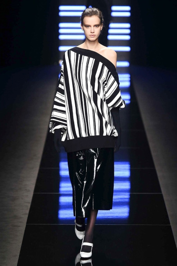 Fotoservizio/FW 2017-2018/WOMEN/ANTEPRIMA/DP2/1