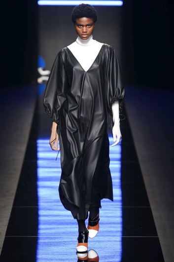 Fotoservizio/FW 2017-2018/WOMEN/ANTEPRIMA/DP2/4