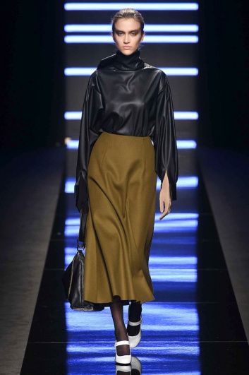 Fotoservizio/FW 2017-2018/WOMEN/ANTEPRIMA/DP2/11