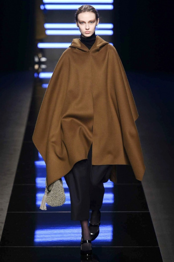 Fotoservizio/FW 2017-2018/WOMEN/ANTEPRIMA/DP2/1
