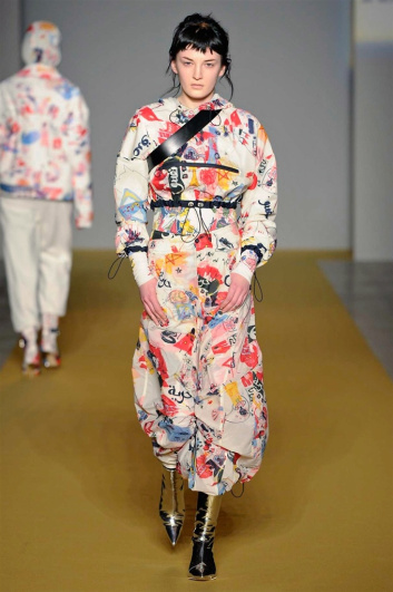 Fotoservizio/FW 2017-2018/WOMEN/ANGEL CHEN/DP2/6