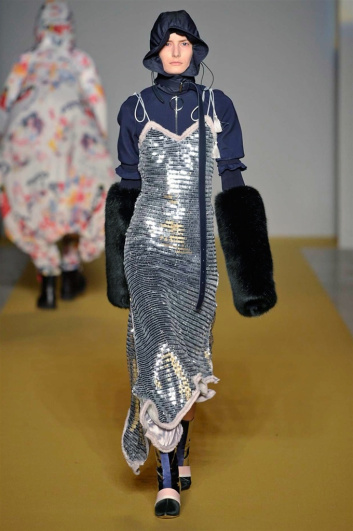 Fotoservizio/FW 2017-2018/WOMEN/ANGEL CHEN/DP2/8