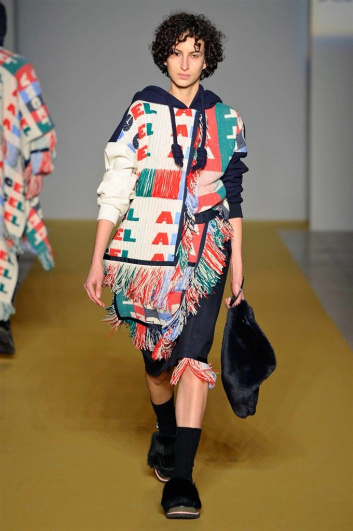 Fotoservizio/FW 2017-2018/WOMEN/ANGEL CHEN/DP2/14