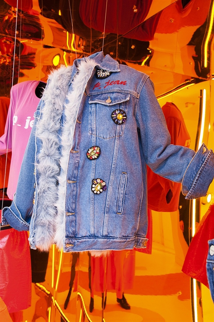 Fotoservizio/FW 2017-2018/WOMEN/PINKO/DP2/15