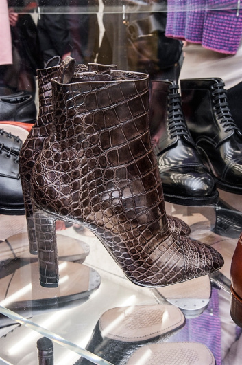Fotoservizio/FW 2017-2018/WOMEN/SANTONI EDITED BY MARCO ZANINI/DP2/36
