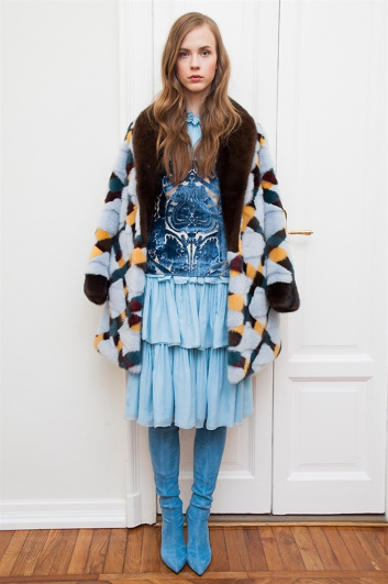 Fotoservizio/FW 2017-2018/WOMEN/VLADIMIRO GIOIA/DP2/1