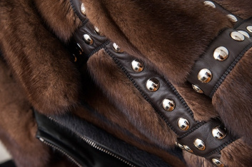 Fotoservizio/FW 2017-2018/WOMEN/VLADIMIRO GIOIA/DP2/47