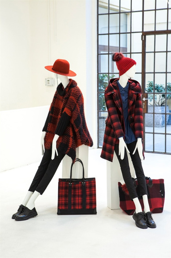 Fotoservizio/FW 2017-2018/WOMEN/WOOLRICH JOHN RICH & BROS/DP2/44