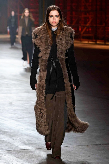 Fotoservizio/FW 2017-2018/WOMEN/DIESEL BLACK GOLD/DP2/6
