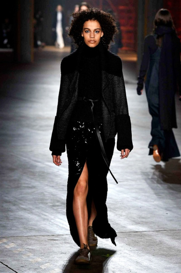 Fotoservizio/FW 2017-2018/WOMEN/DIESEL BLACK GOLD/DP2/5