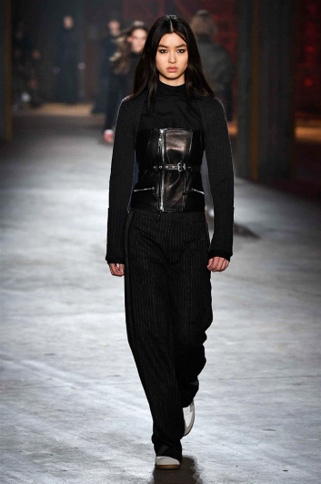 Fotoservizio/FW 2017-2018/WOMEN/DIESEL BLACK GOLD/DP2/12
