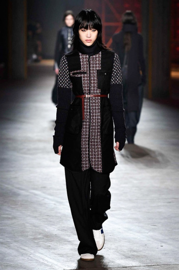 Fotoservizio/FW 2017-2018/WOMEN/DIESEL BLACK GOLD/DP2/3