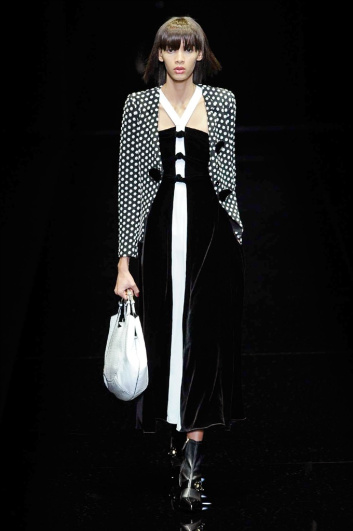 Fotoservizio/FW 2017-2018/WOMEN/EMPORIO ARMANI/DP2/0