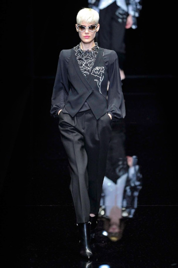 Fotoservizio/FW 2017-2018/WOMEN/EMPORIO ARMANI/DP2/2
