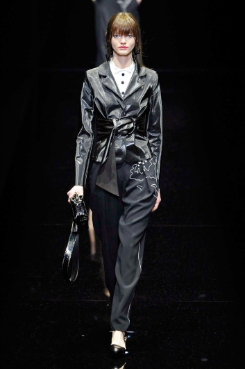 Fotoservizio/FW 2017-2018/WOMEN/EMPORIO ARMANI/DP2/4