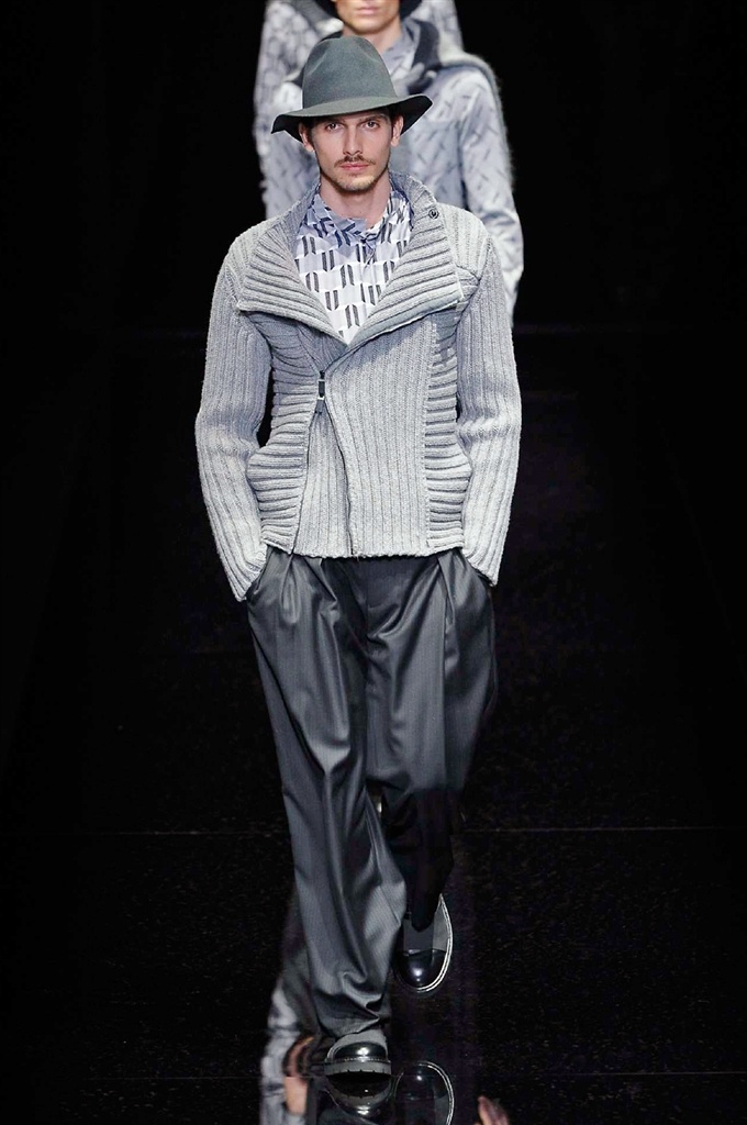 Fotoservizio/FW 2017-2018/WOMEN/EMPORIO ARMANI/DP2/4
