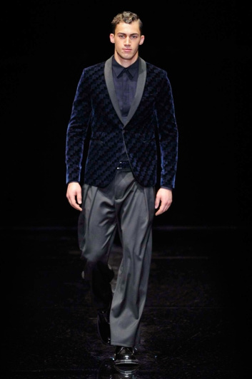 Fotoservizio/FW 2017-2018/WOMEN/EMPORIO ARMANI/DP2/2