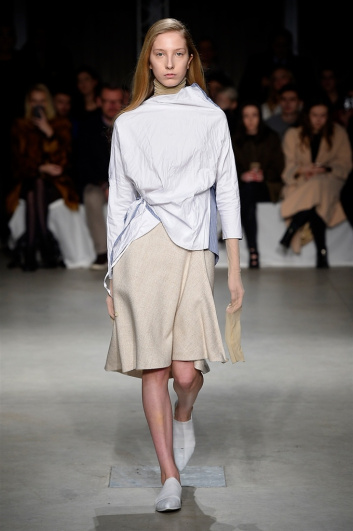 Fotoservizio/FW 2017-2018/WOMEN/LUCIO VANOTTI/DP2/0