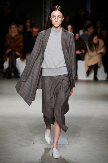 Fotoservizio/FW 2017-2018/WOMEN/LUCIO VANOTTI/DP2/8