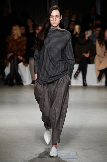 Fotoservizio/FW 2017-2018/WOMEN/LUCIO VANOTTI/DP2/9