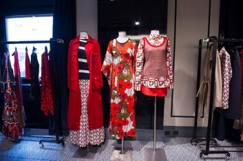 Fotoservizio/FW 2017-2018/WOMEN/LARUSMIANI/DP2/21