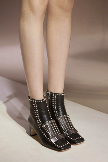 Fotoservizio/FW 2017-2018/WOMEN/SERGIO ROSSI/DP2/8