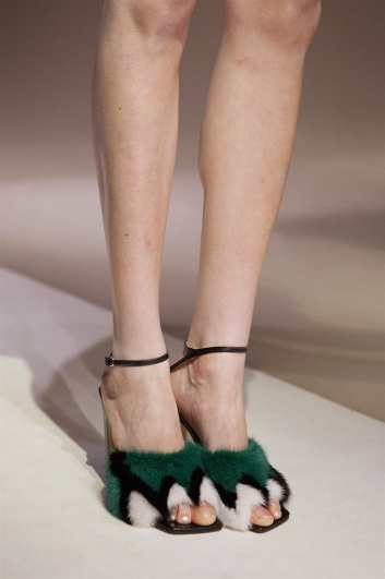 Fotoservizio/FW 2017-2018/WOMEN/SERGIO ROSSI/DP2/15