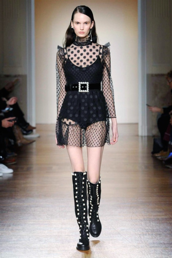 Fotoservizio/FW 2017-2018/WOMEN/BLUGIRL/DP2/0